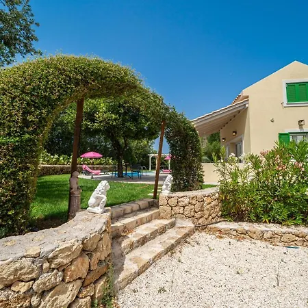 Semesterbostad Koukla Retreat Spartia (Kefalonia)