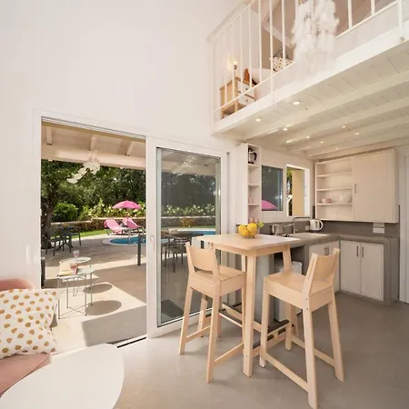 Koukla Retreat スパルティア